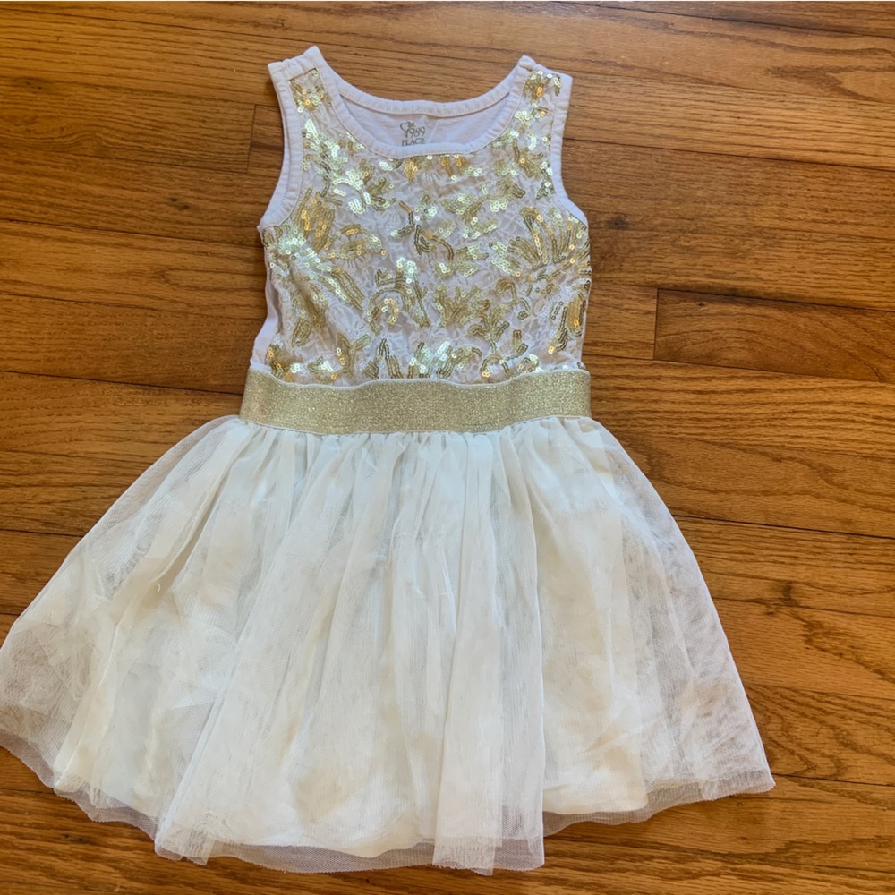 Girls sparkly dress